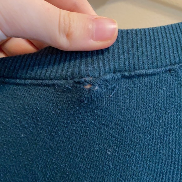 NYC Graphic Tee Long Sleeve Sweatshirt - Picture 3 of 4